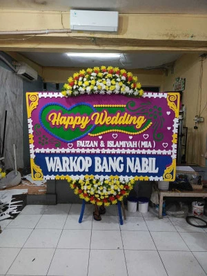 Papan Bunga di Pondok Betung